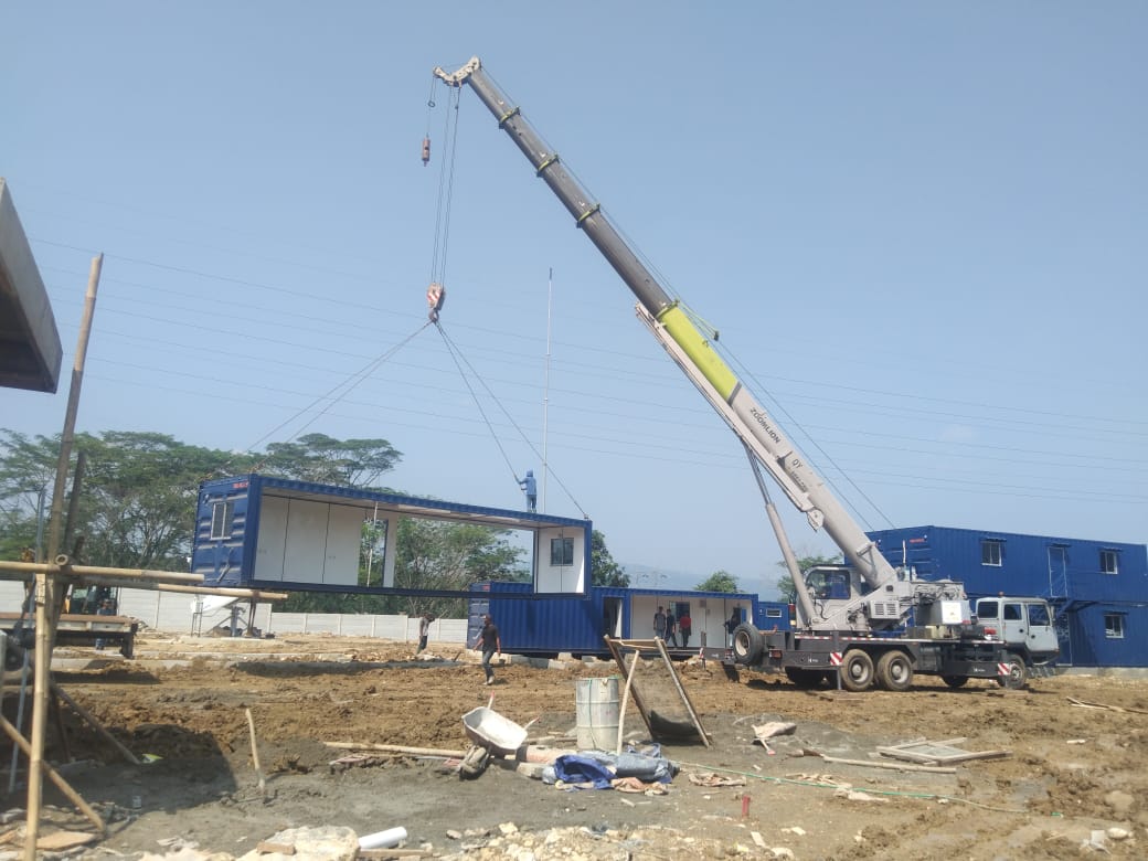 Rental Crane dan Forklift Jabodetabek